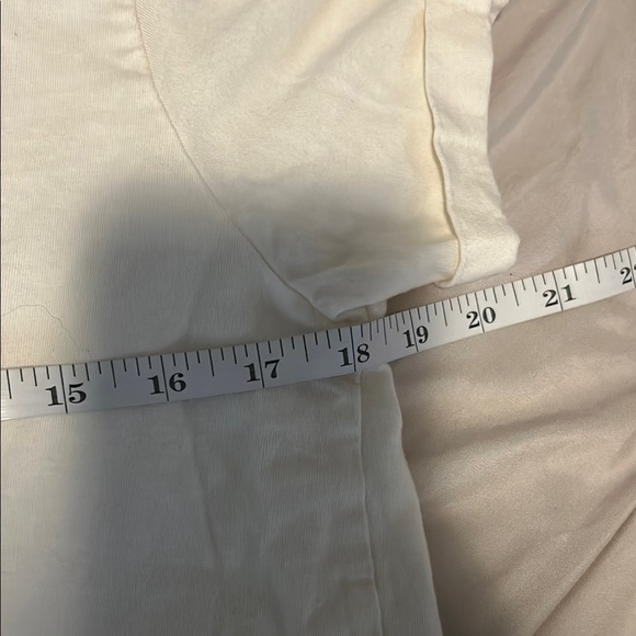 Vibe Cream Crop Top with Desert Graphic - Picture 3 of 4